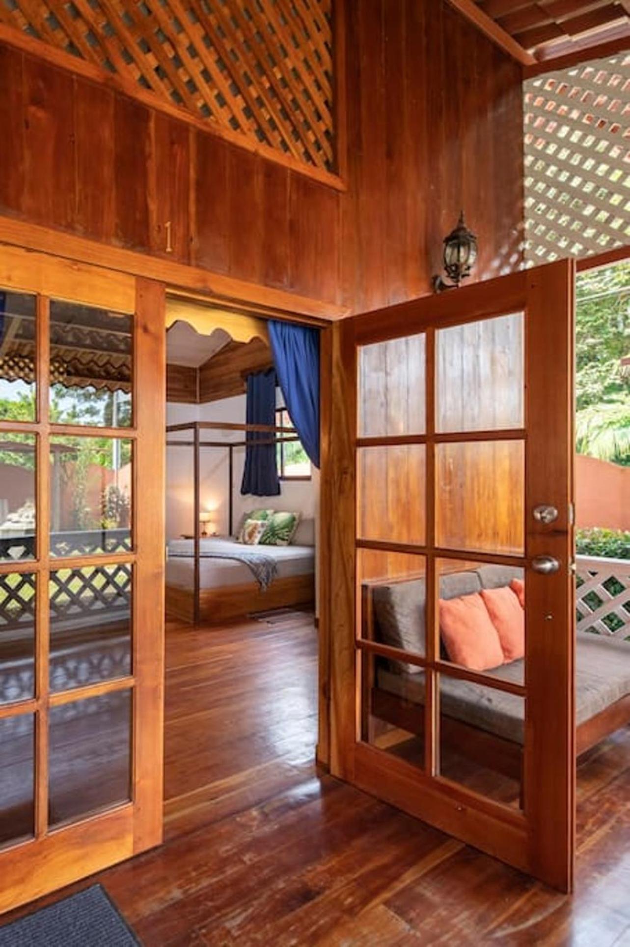 Poolside Beach House At Pangea Lodge Manzanillo  Zewnętrze zdjęcie